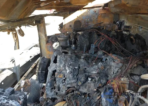 2014 Toyota Tundra Sr5 4.6L V8 z USA, uszkodzony, nr VIN 5TFRM5F18EX075116